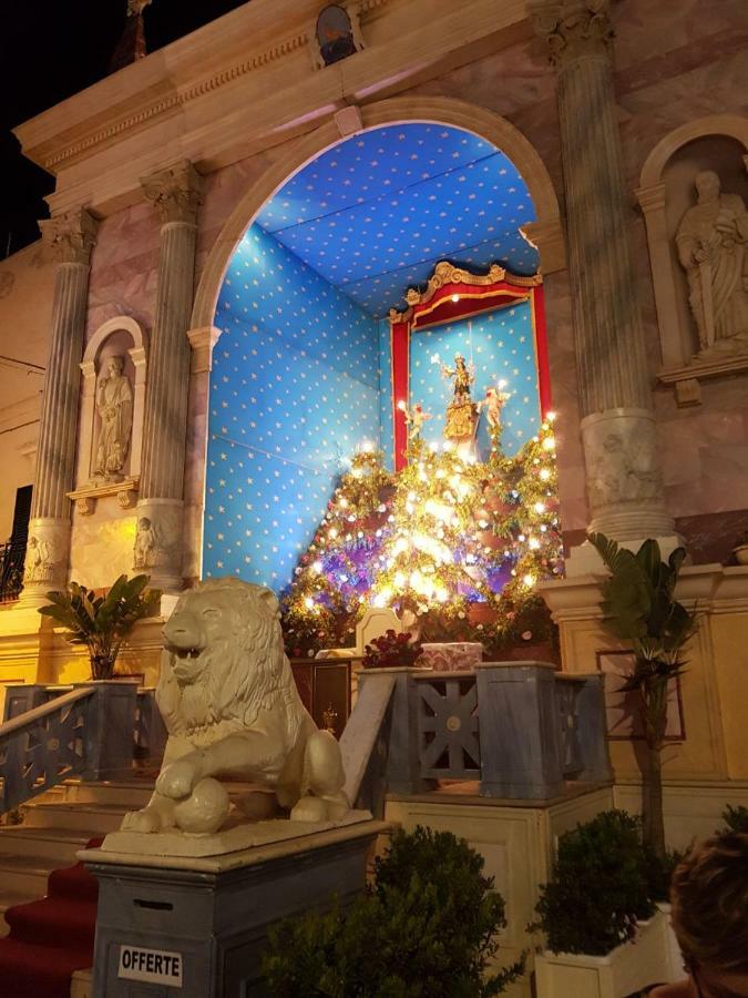 A Due Passi Dal Mare Locazione Turistica *